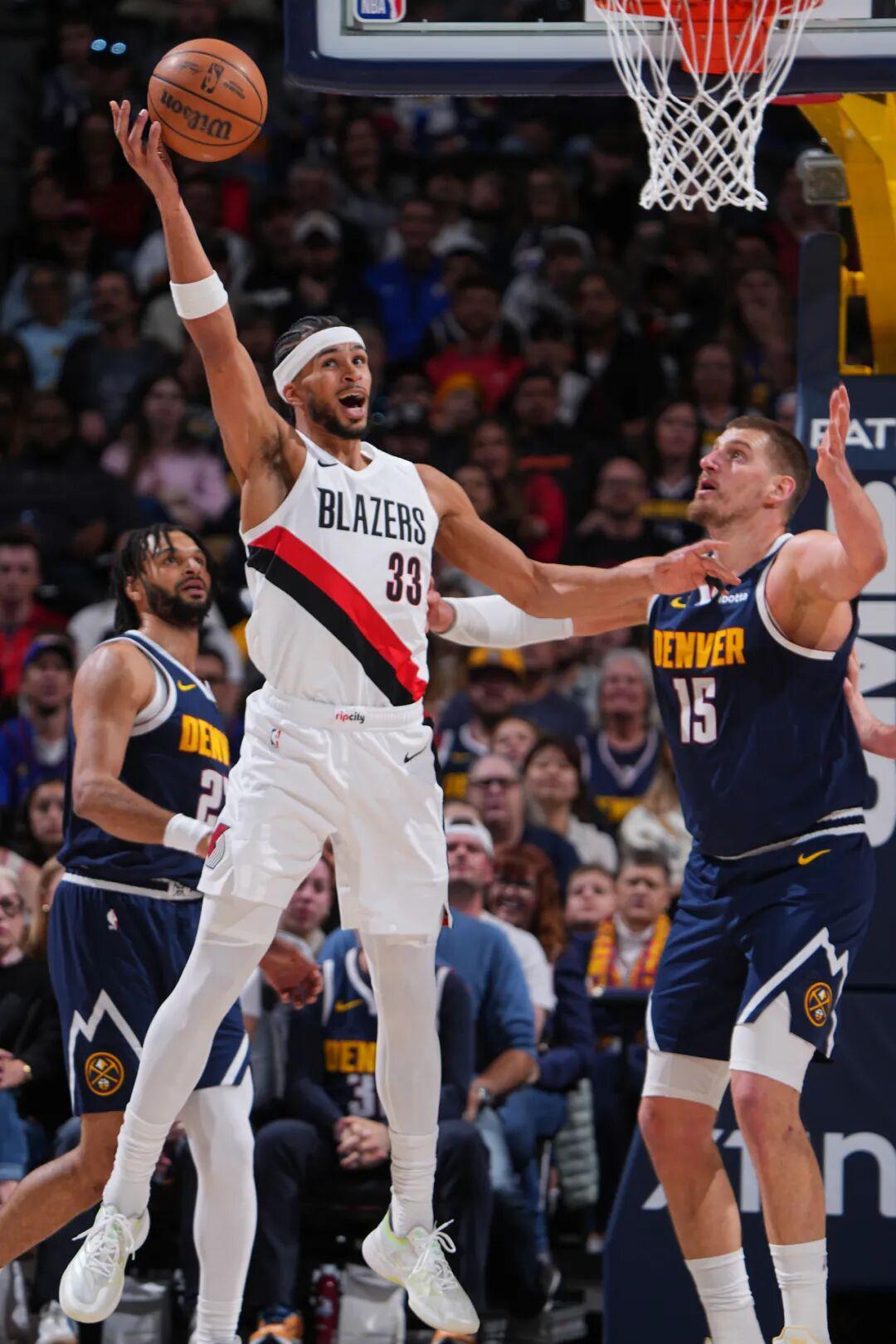 开云入口-太能造了！单赛季100次进攻犯规啊，NBA历史第一人
